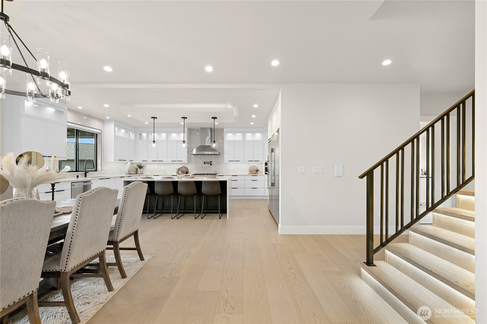 1750 Farmview Terrace