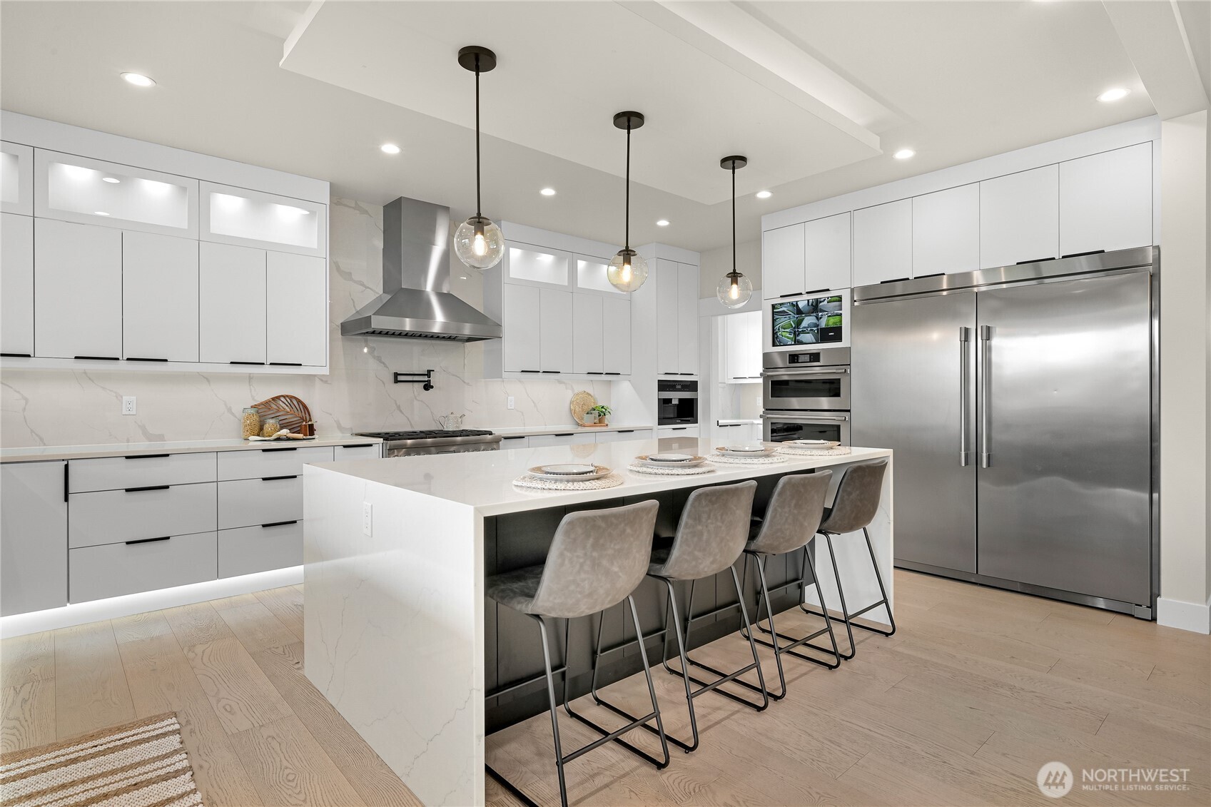 1750 Farmview Terrace