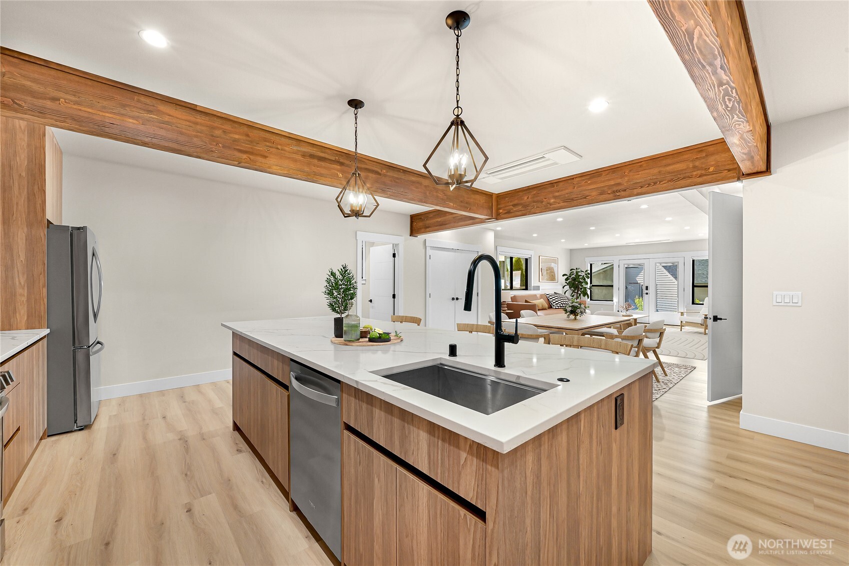 1750 Farmview Terrace