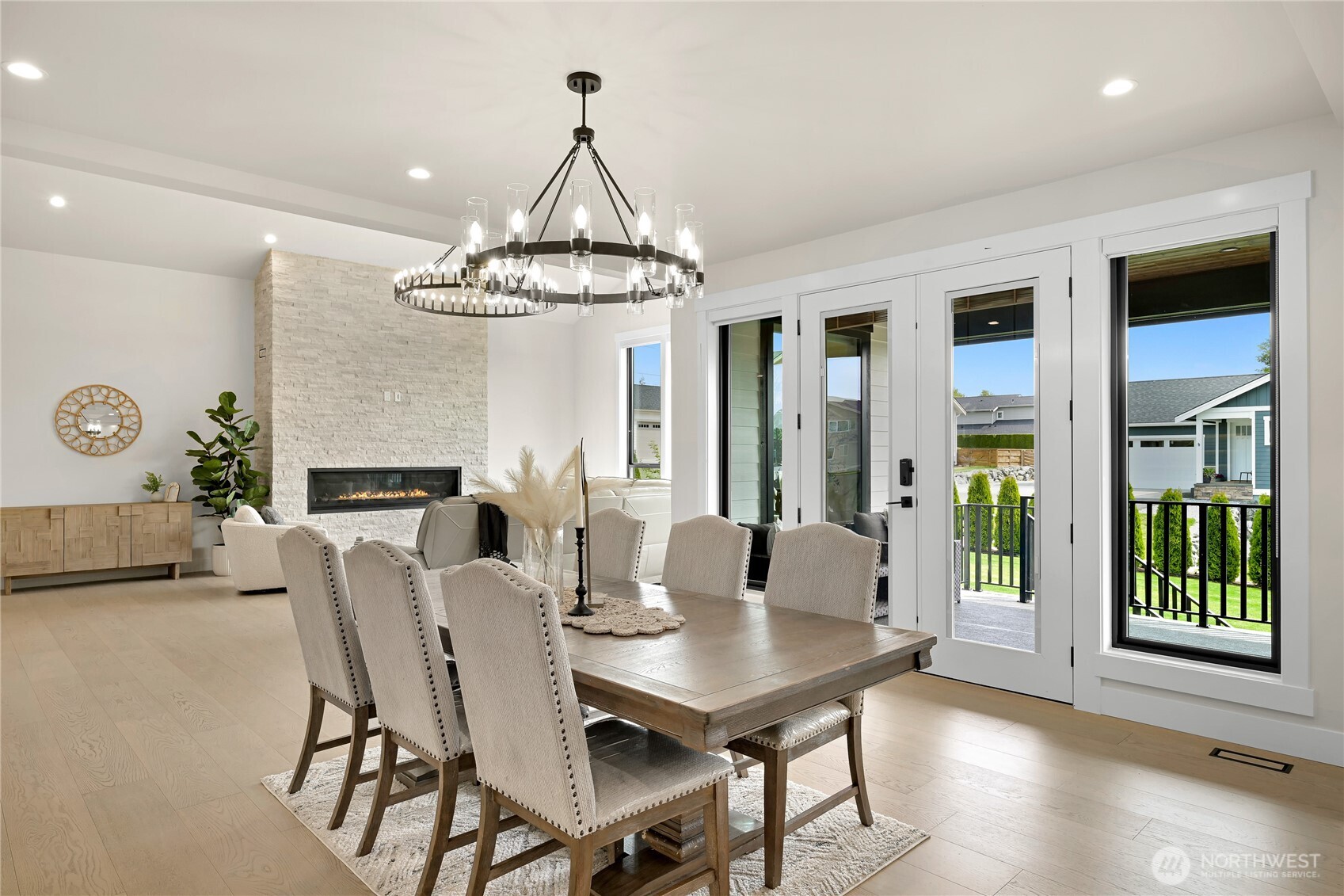 1750 Farmview Terrace