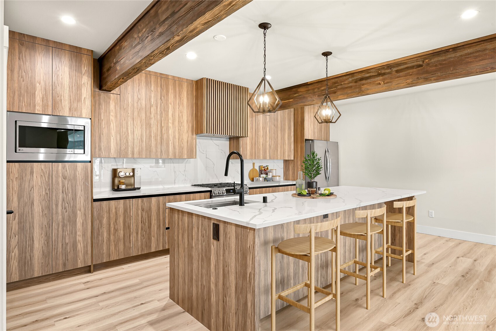 1750 Farmview Terrace