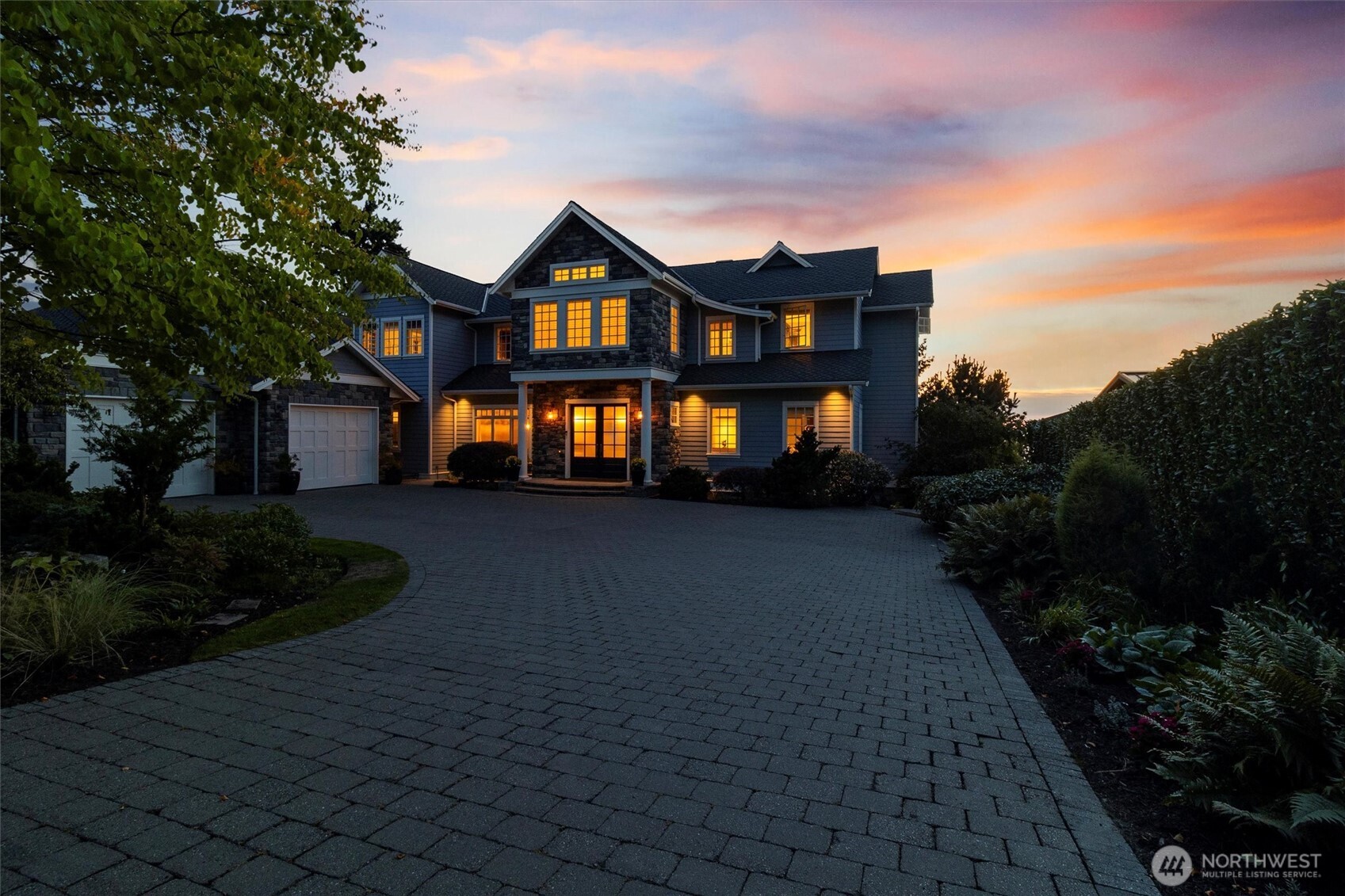 30 Shorewood Drive