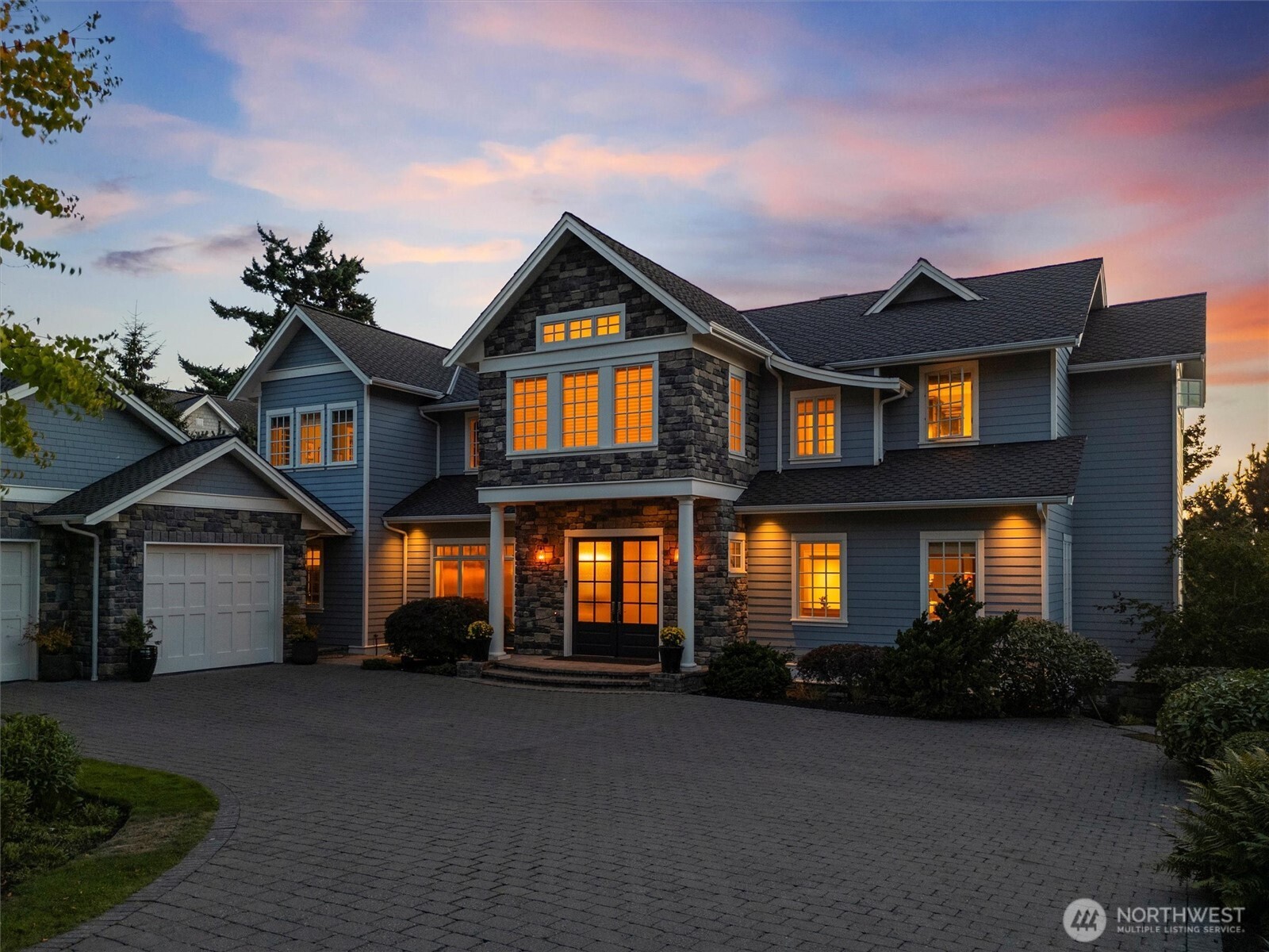 30 Shorewood Drive