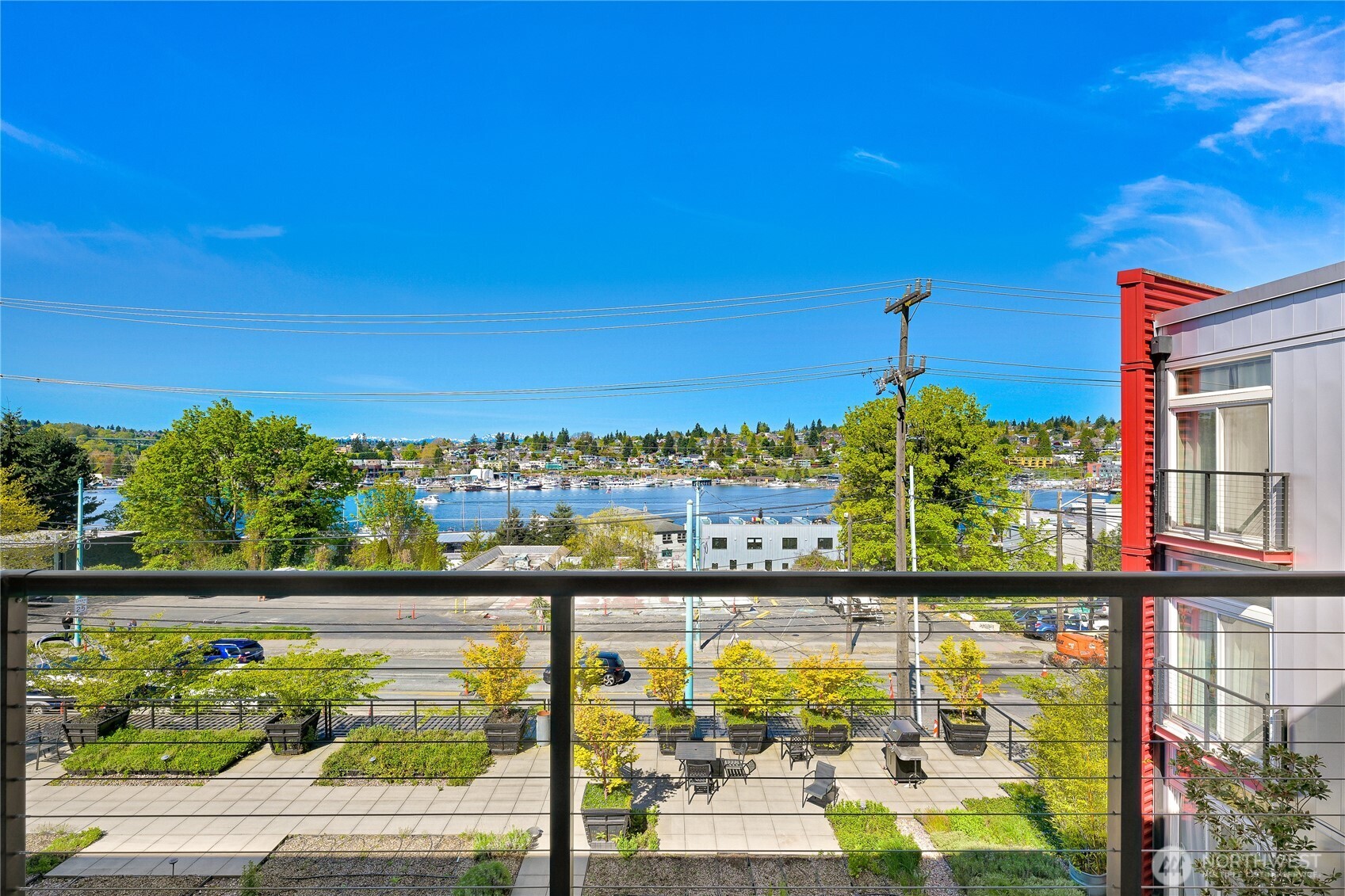 2960 Eastlake Avenue E Unit: 307