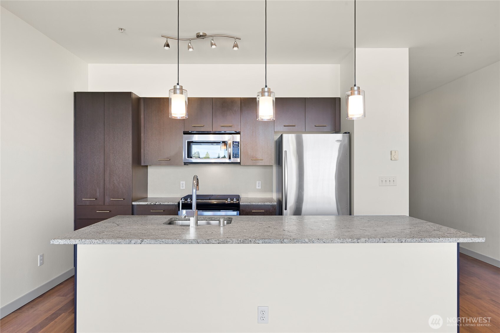 2960 Eastlake Avenue E Unit: 307
