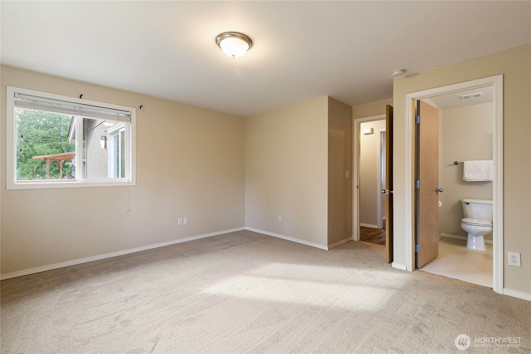 1414 Fruitland Dr