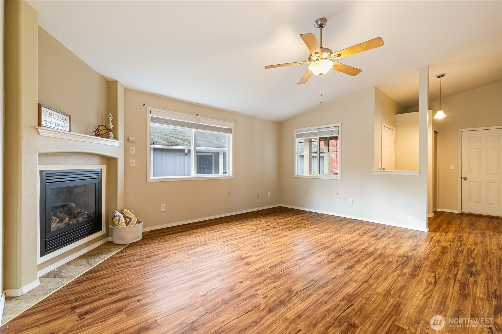 1414 Fruitland Dr