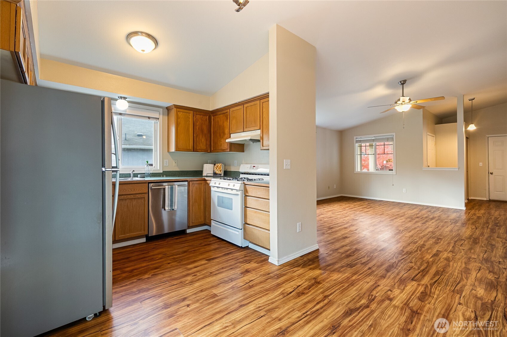 1414 Fruitland Dr