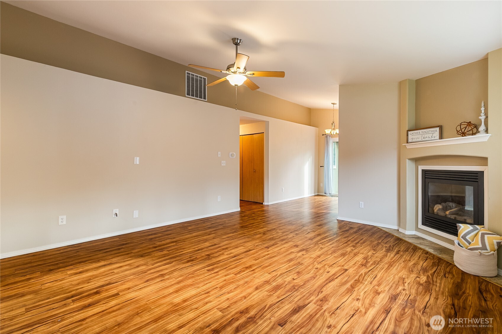 1414 Fruitland Dr