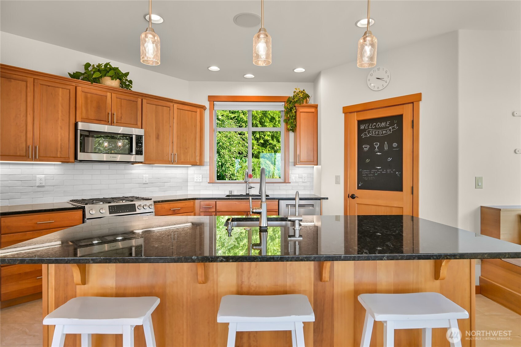 2010 Samish Crest Way
