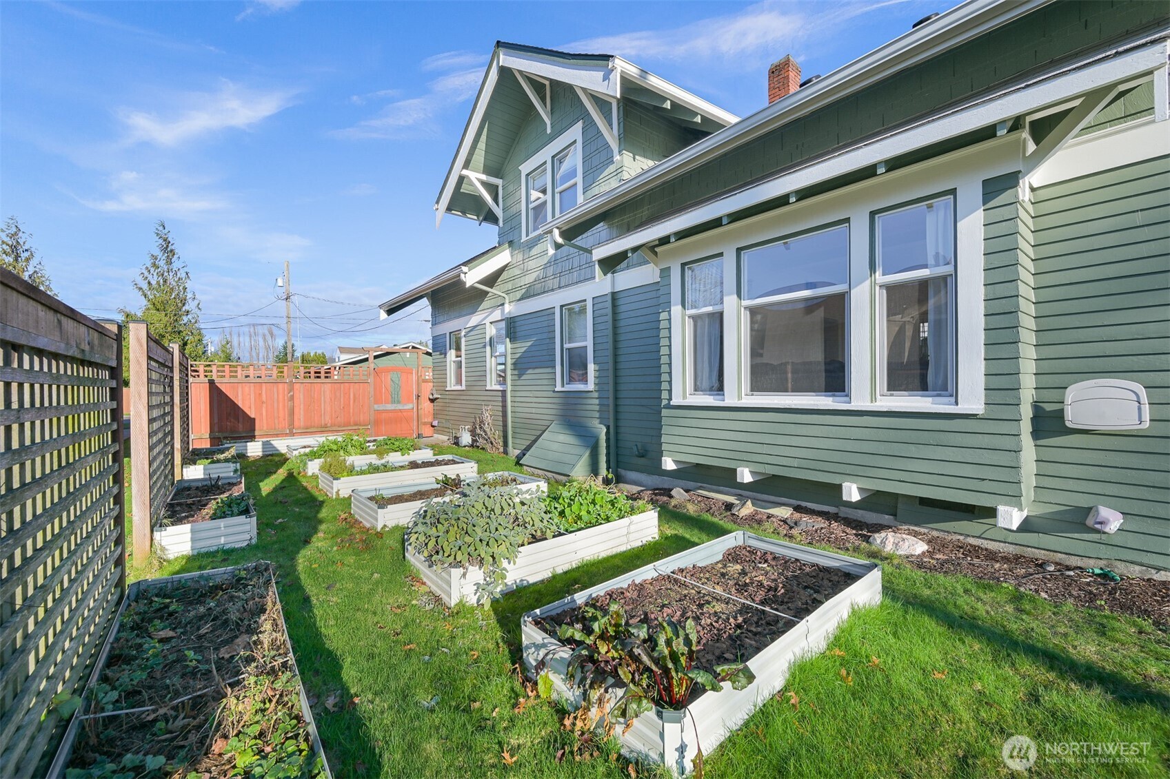 1006 Grover Street