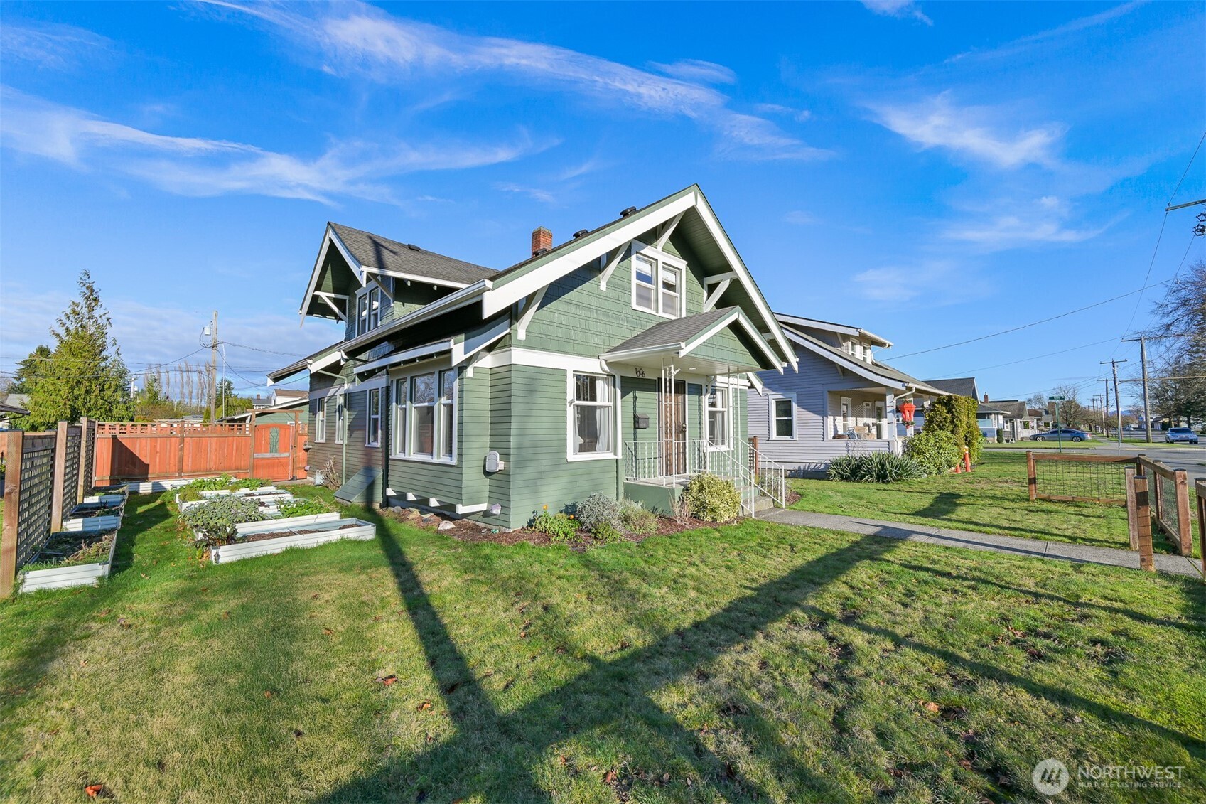 1006 Grover Street