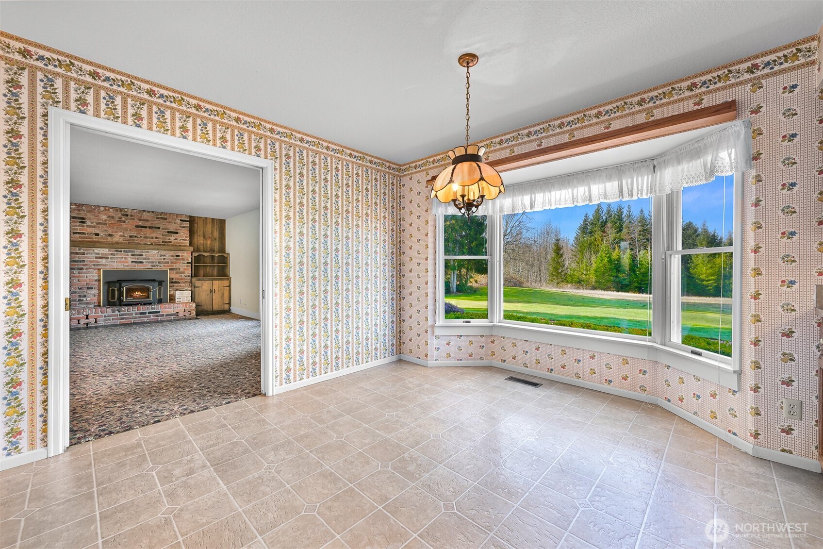 6049 Medcalf Road