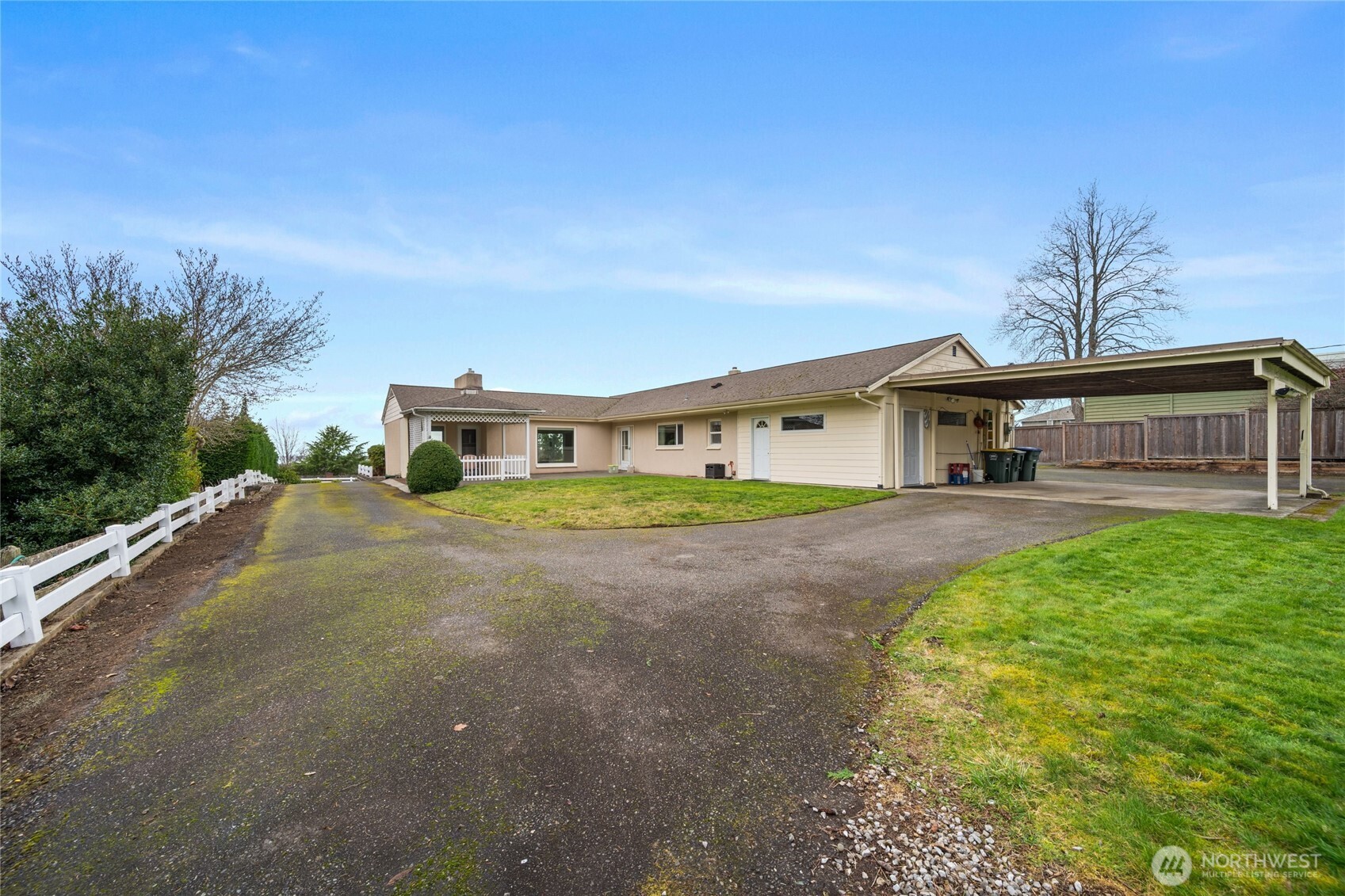 2304 Crestline Drive