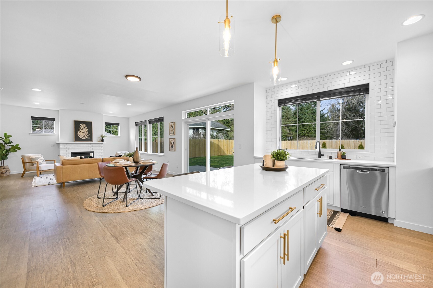 807 Gilbert Drive