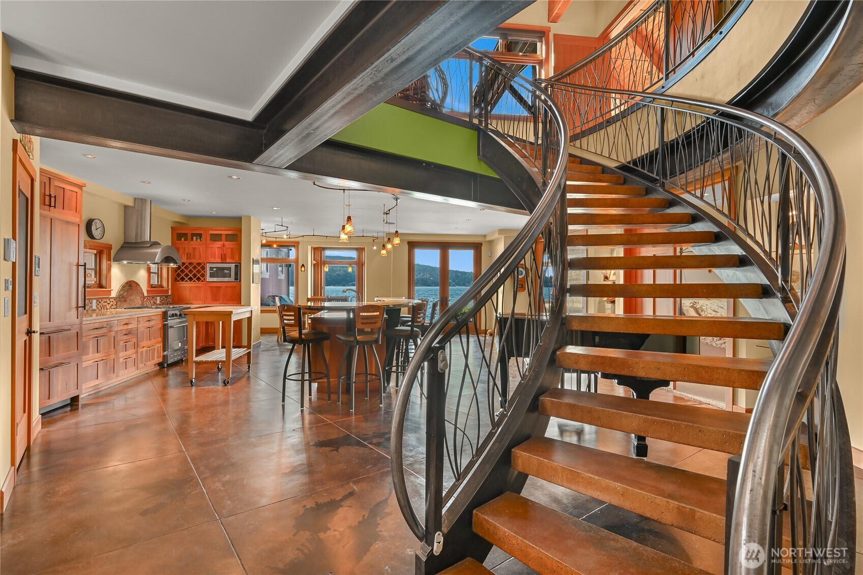 2593 Northshore Road