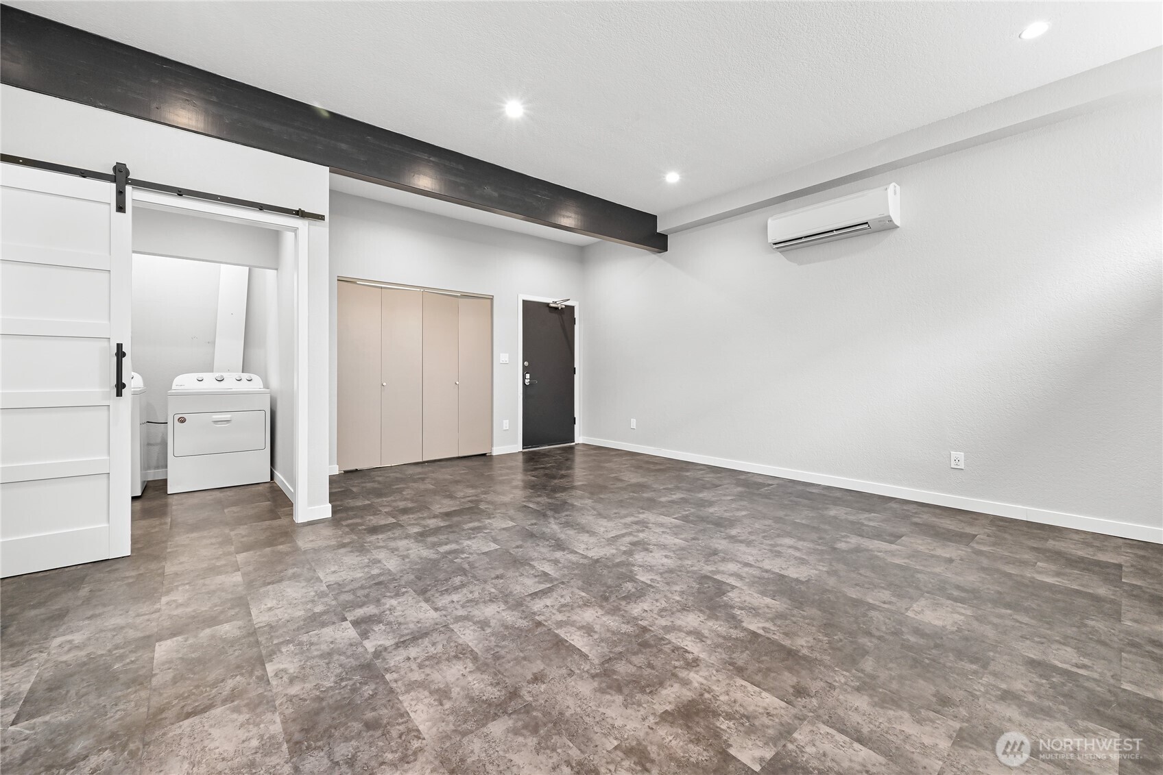 708 Poplar Drive Unit: 1