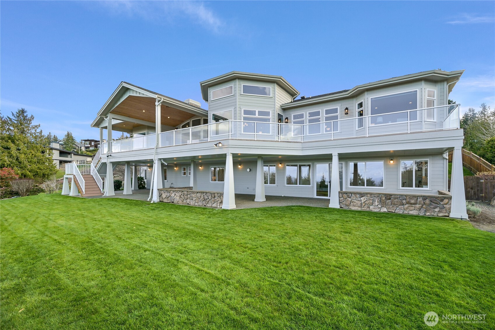 1900 Samish Crest Way