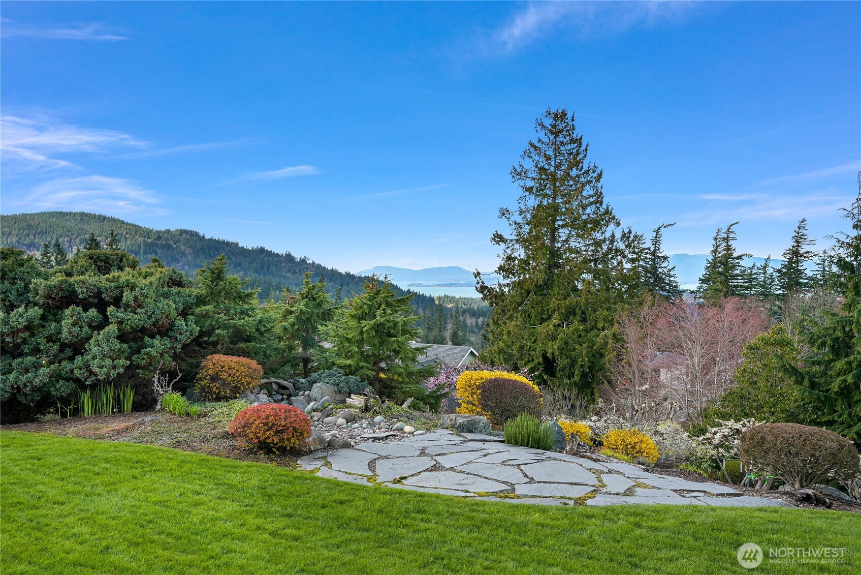 1900 Samish Crest Way