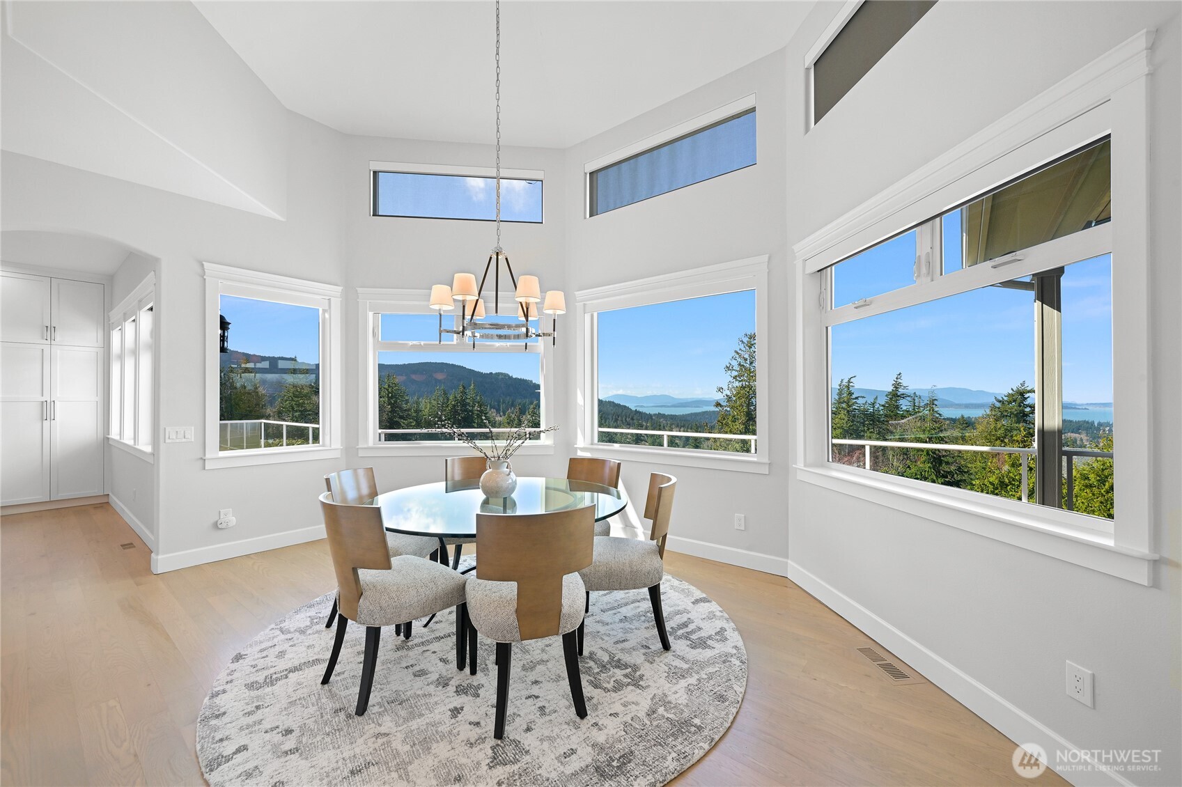 1900 Samish Crest Way