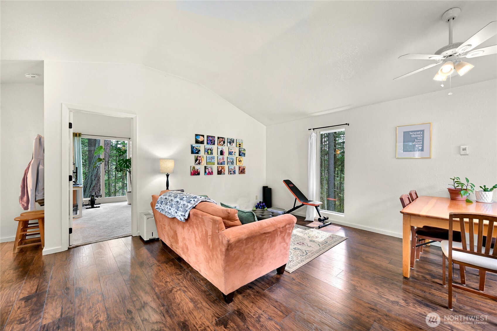 6710 Deer Lane