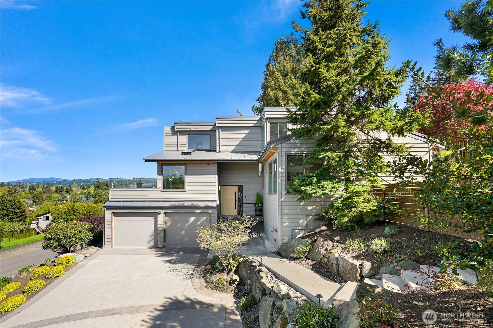 220 Bayside Road