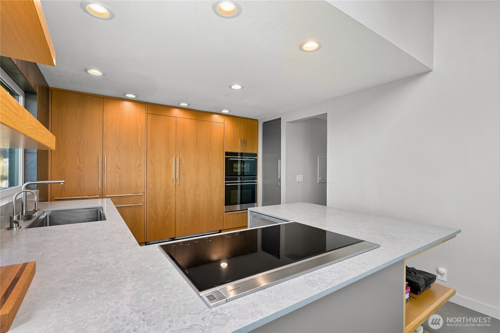 220 Bayside Road