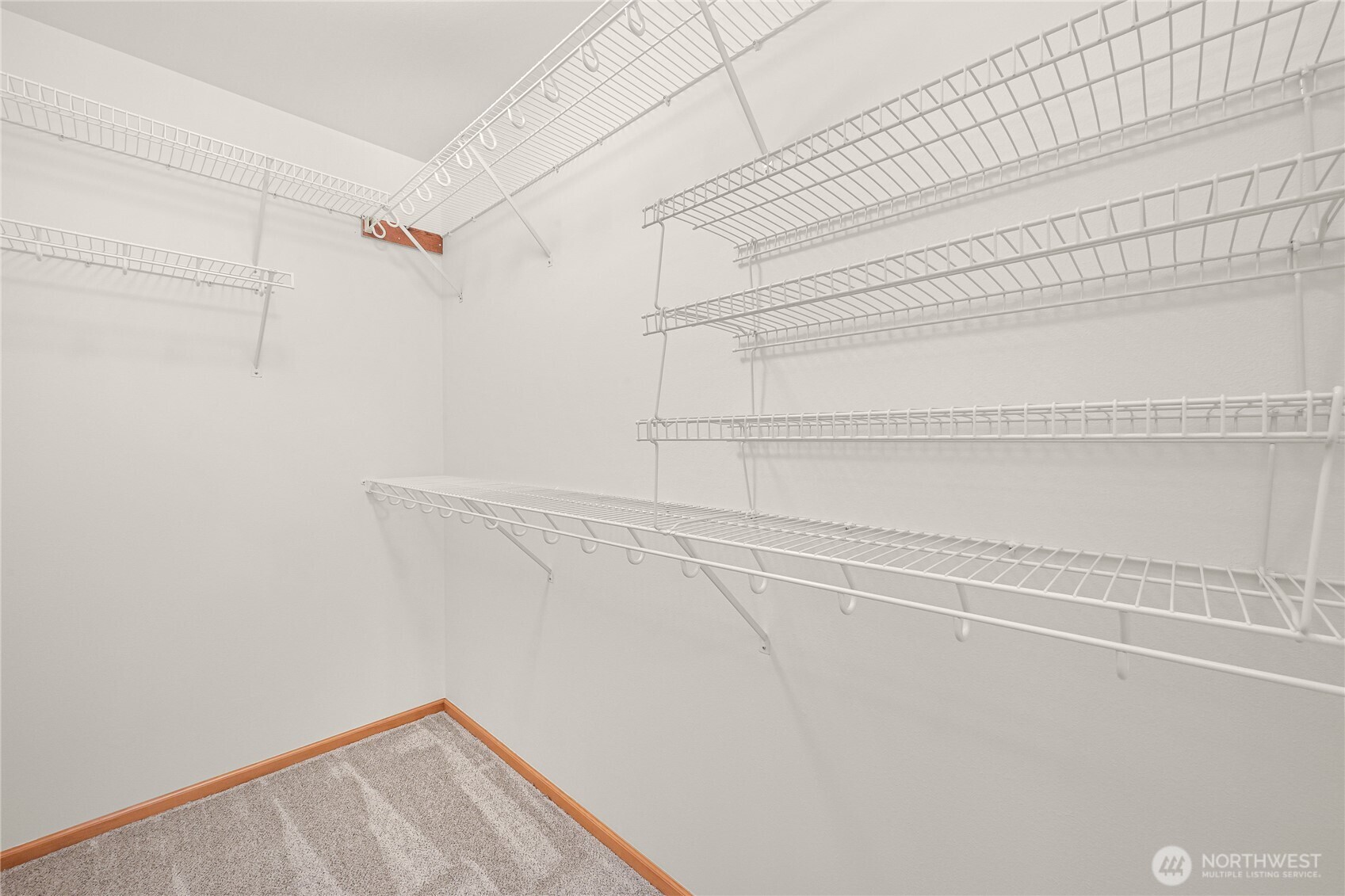 4646 Boardwalk Drive