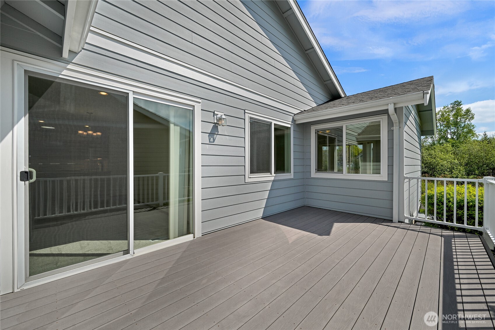 4646 Boardwalk Drive