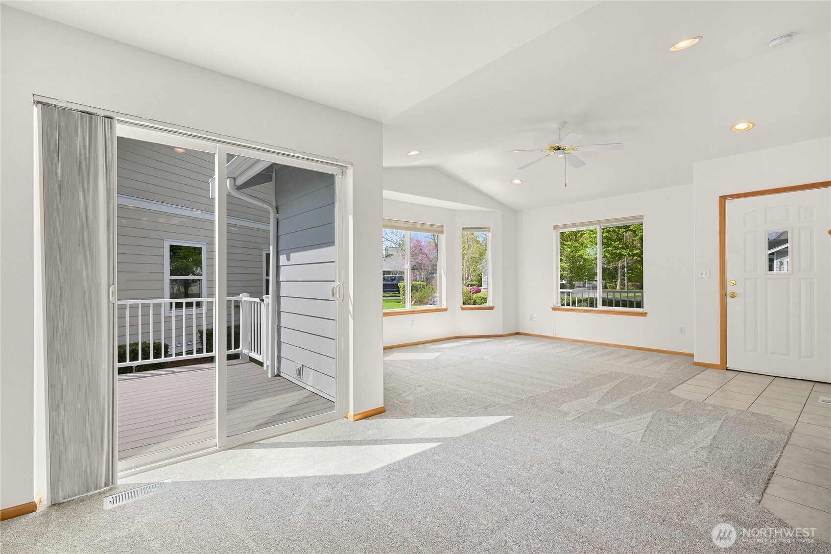 4646 Boardwalk Drive