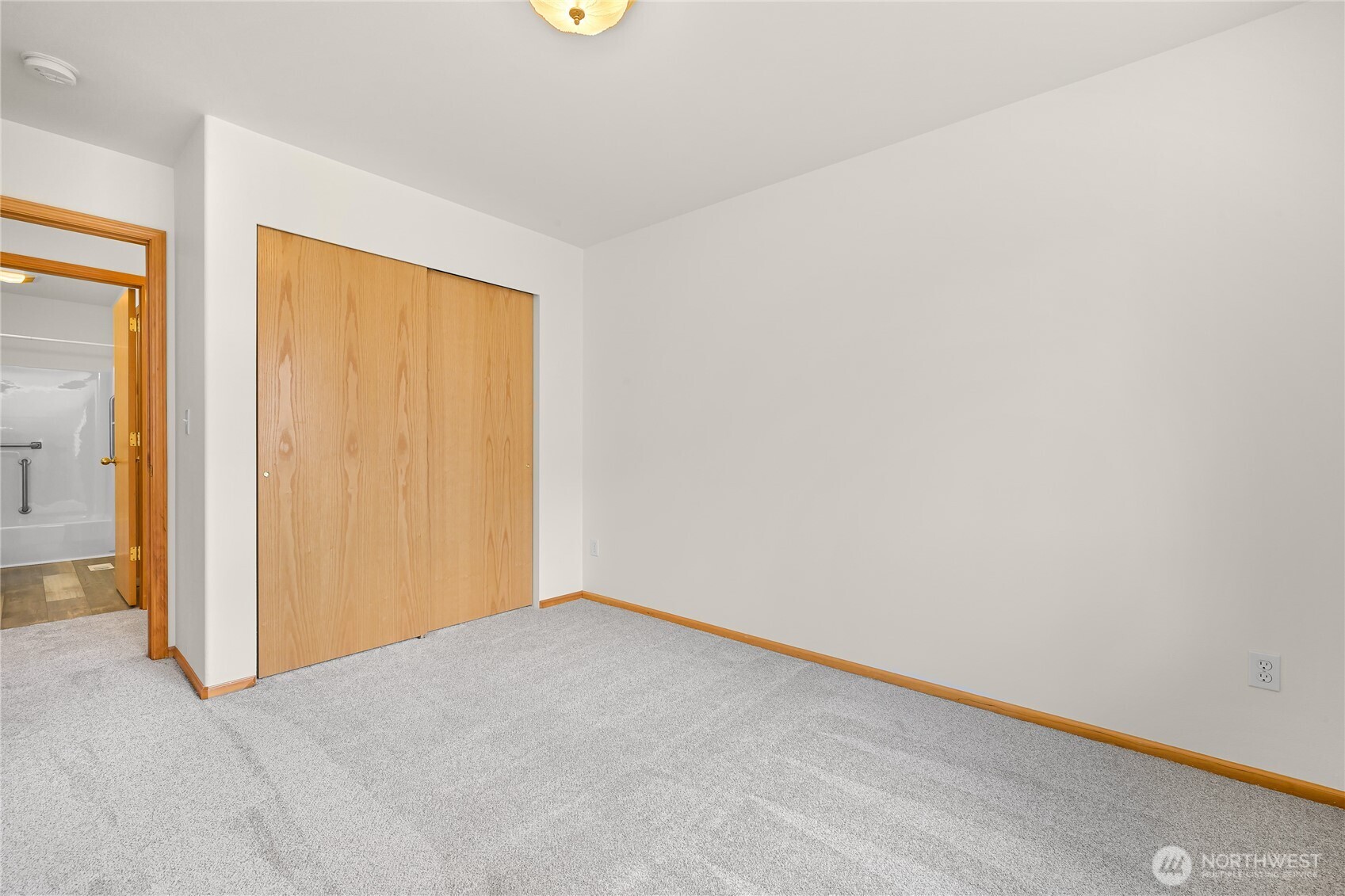 4646 Boardwalk Drive