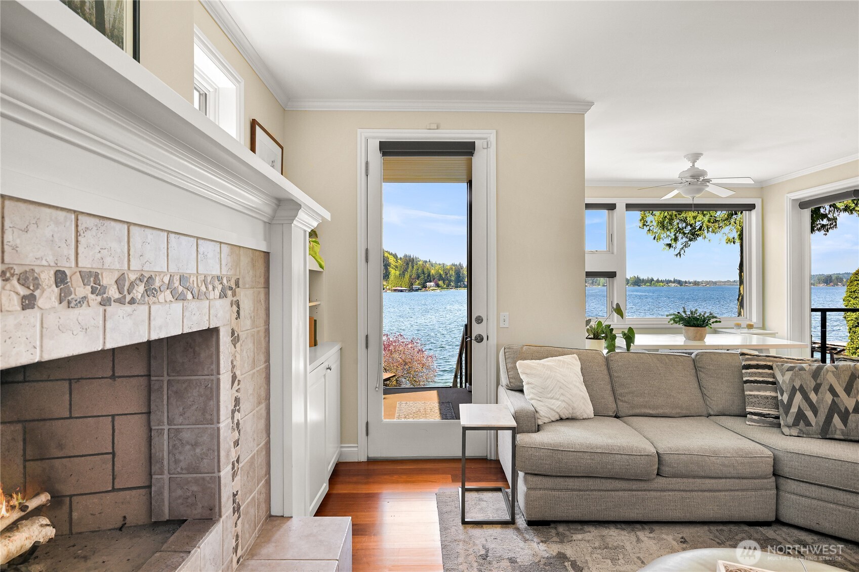 21 Strawberry Point Road