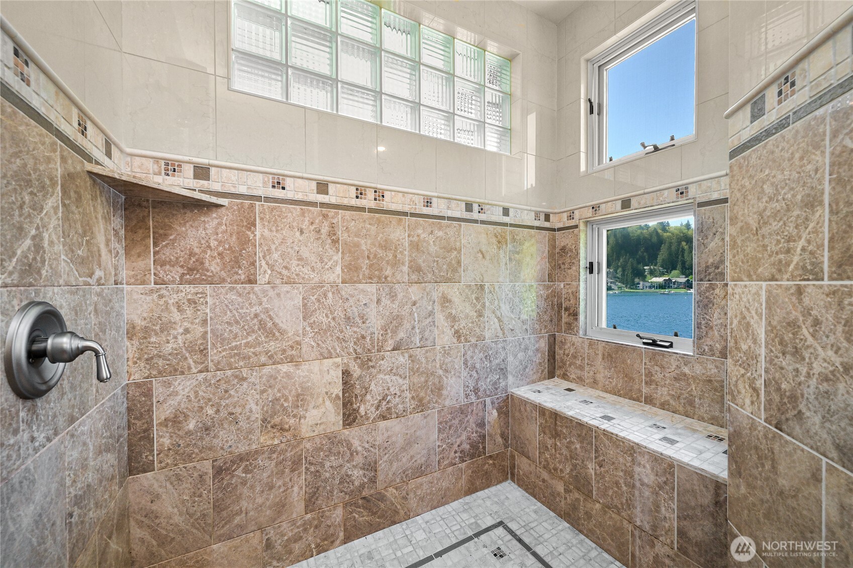 21 Strawberry Point Road