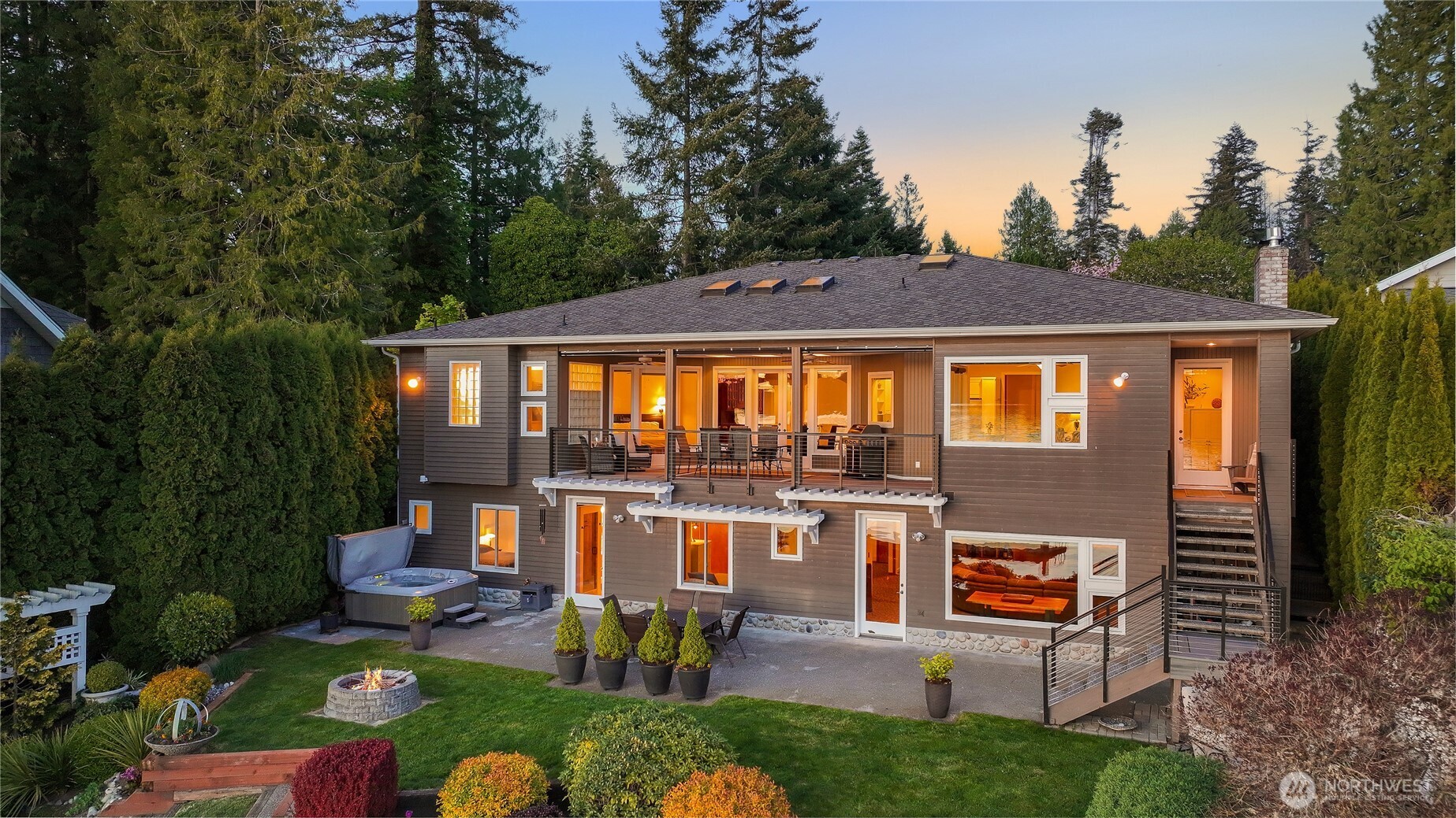 21 Strawberry Point Road