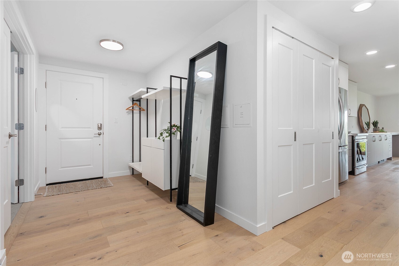 600 S State Street Unit: 100