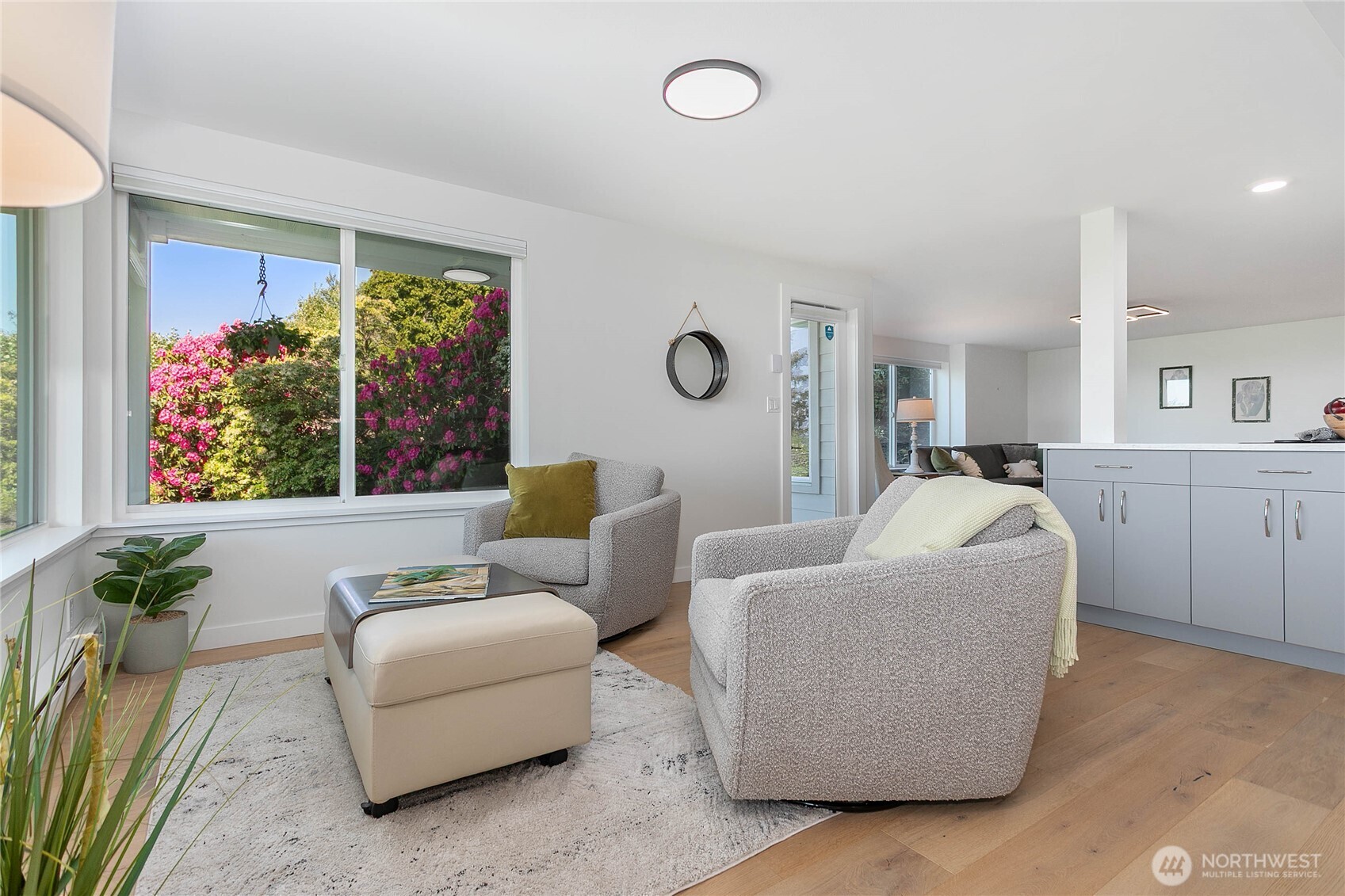 600 S State Street Unit: 100