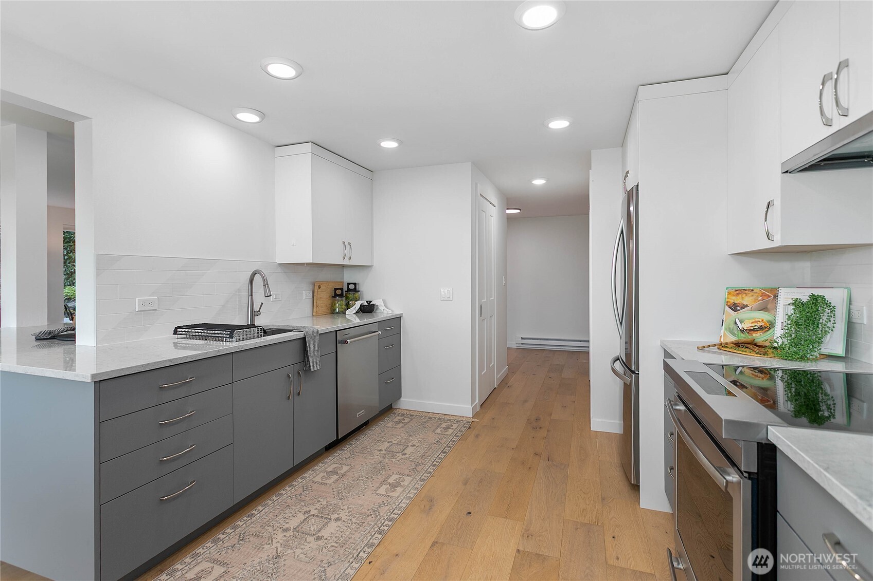 600 S State Street Unit: 100