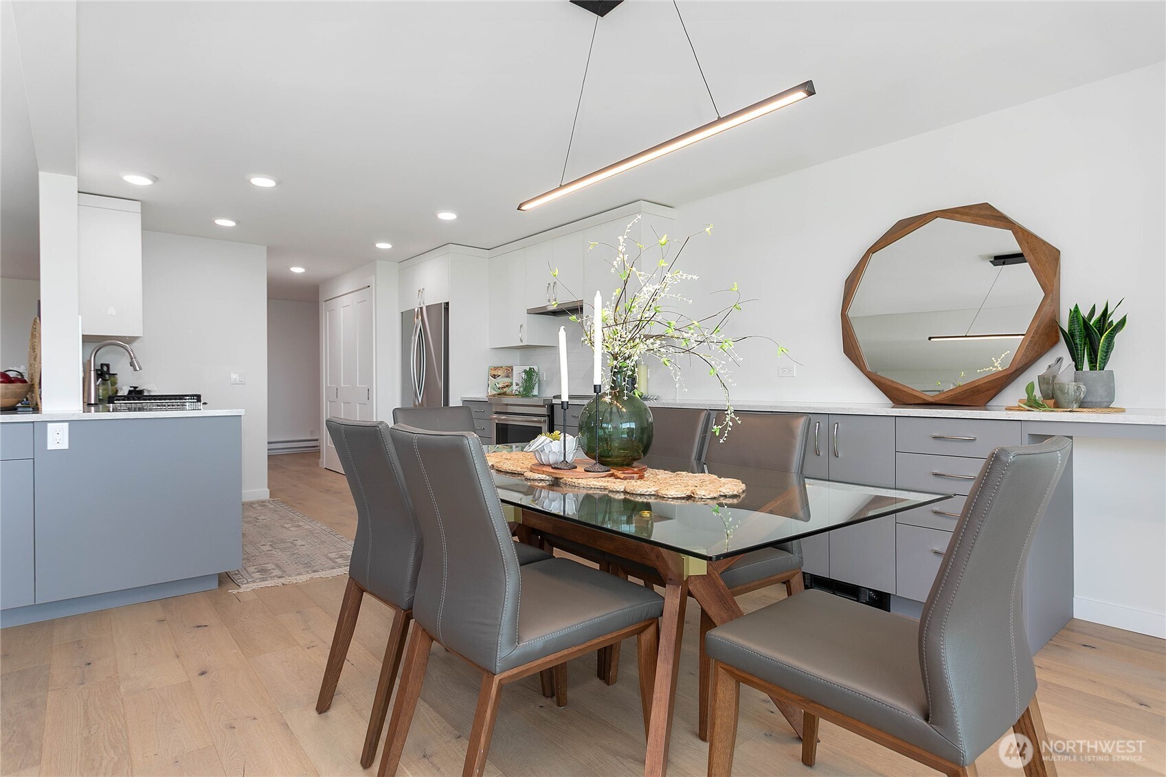 600 S State Street Unit: 100