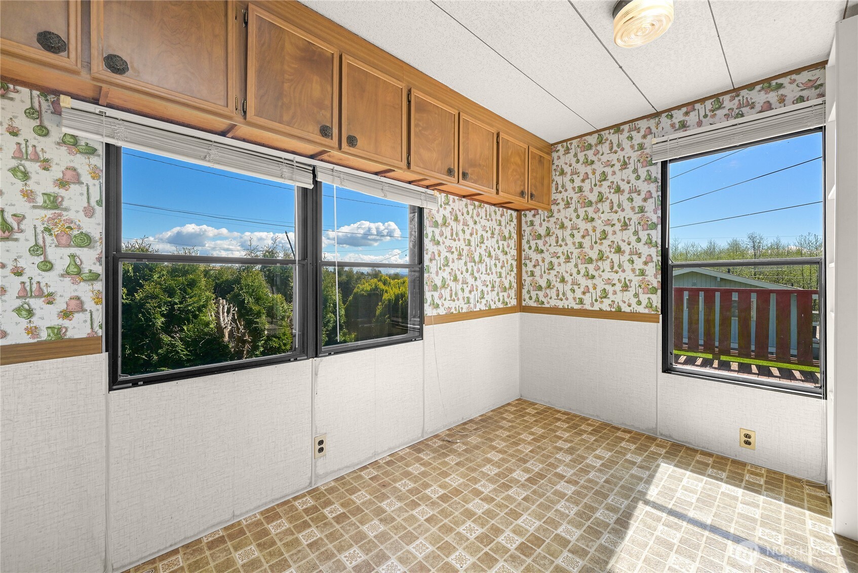 8409 Richard Way