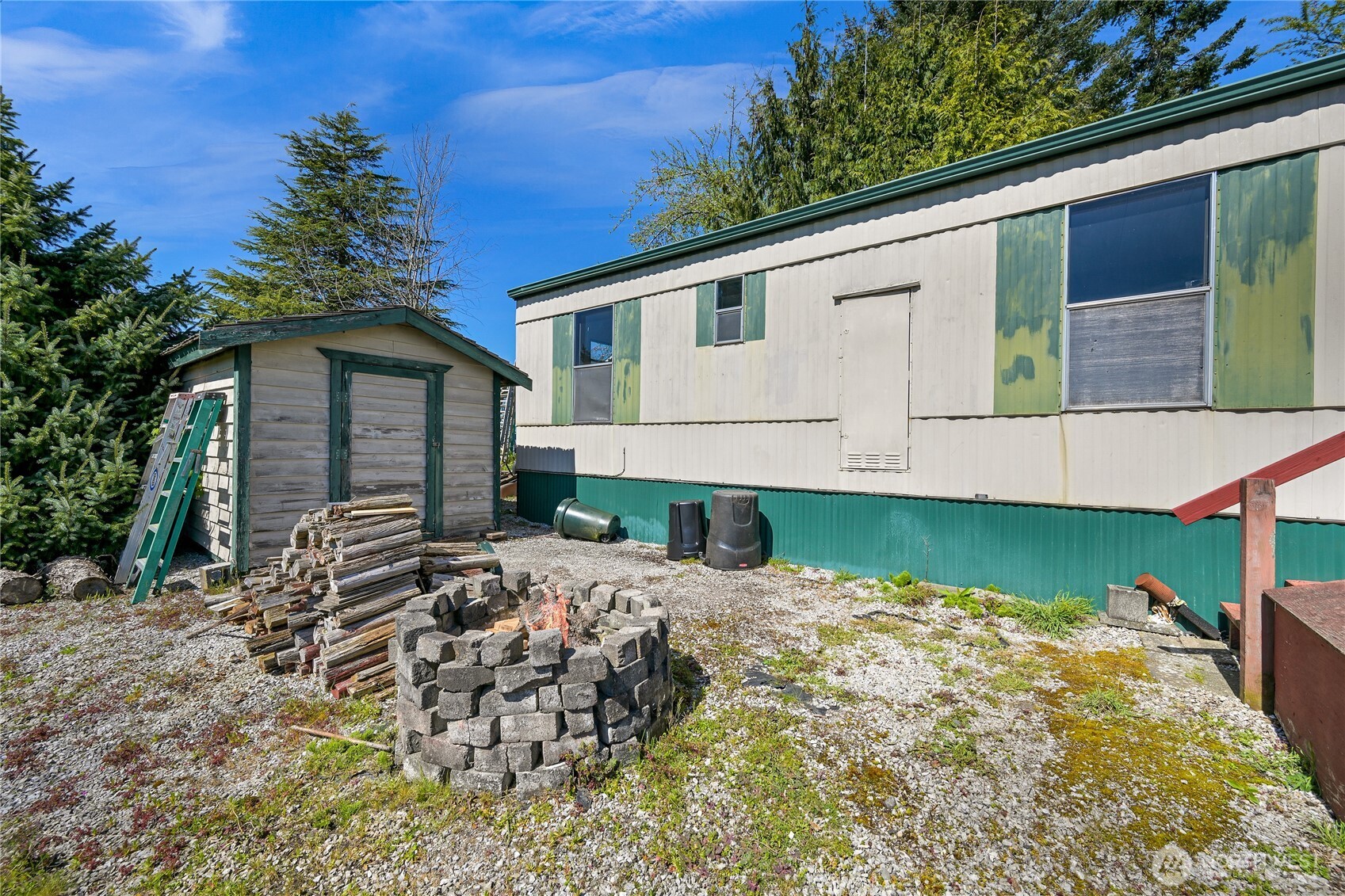 8409 Richard Way