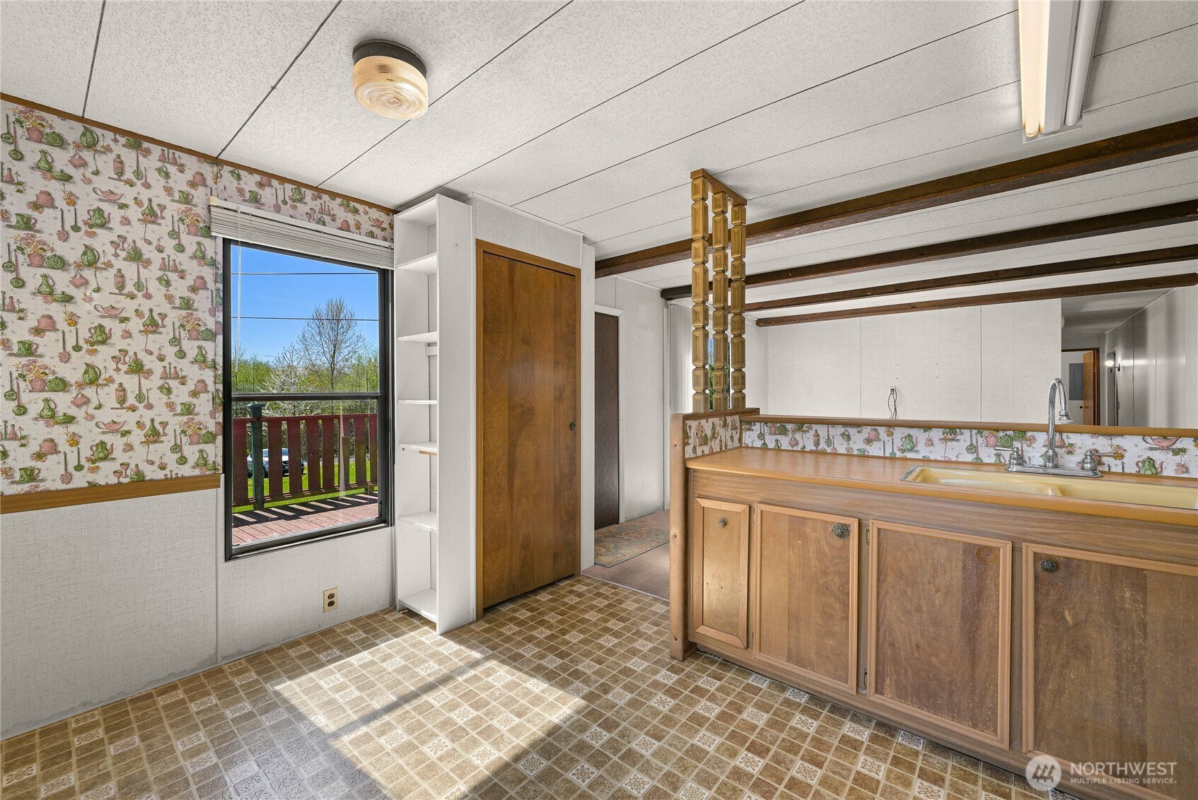 8409 Richard Way