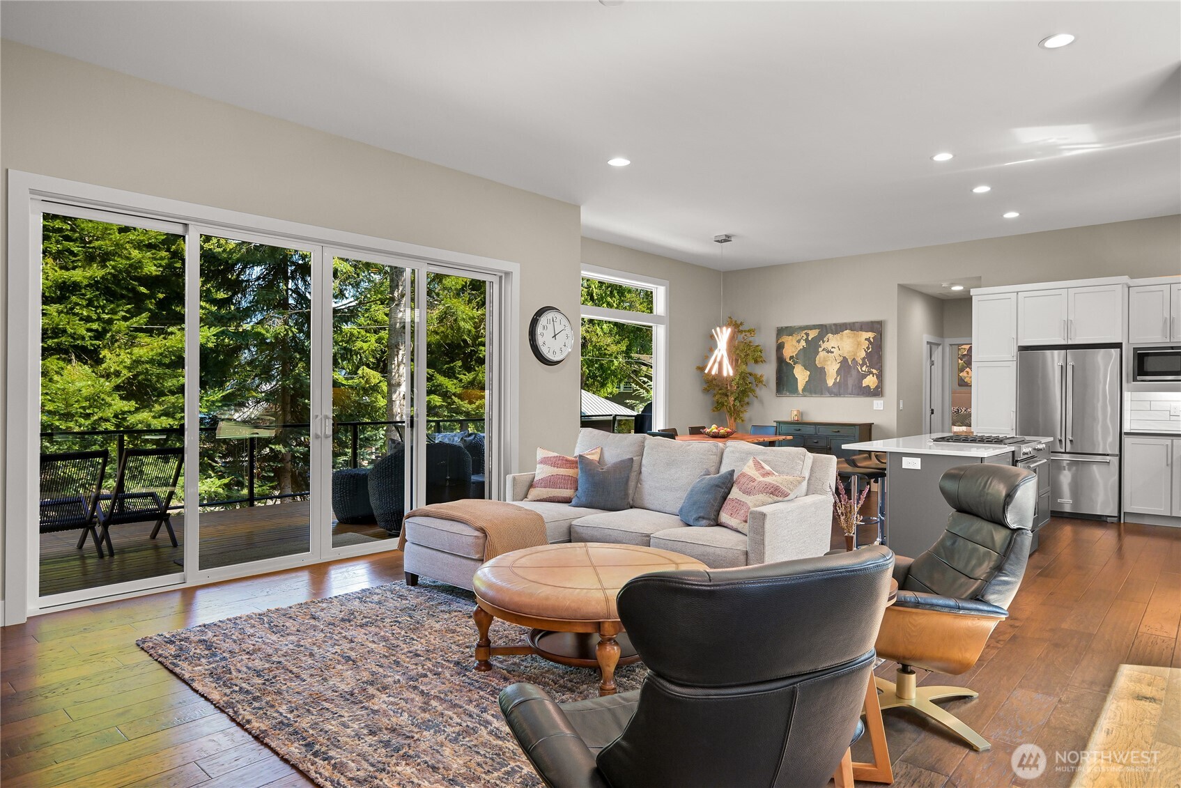 28 Strawberry Point Road