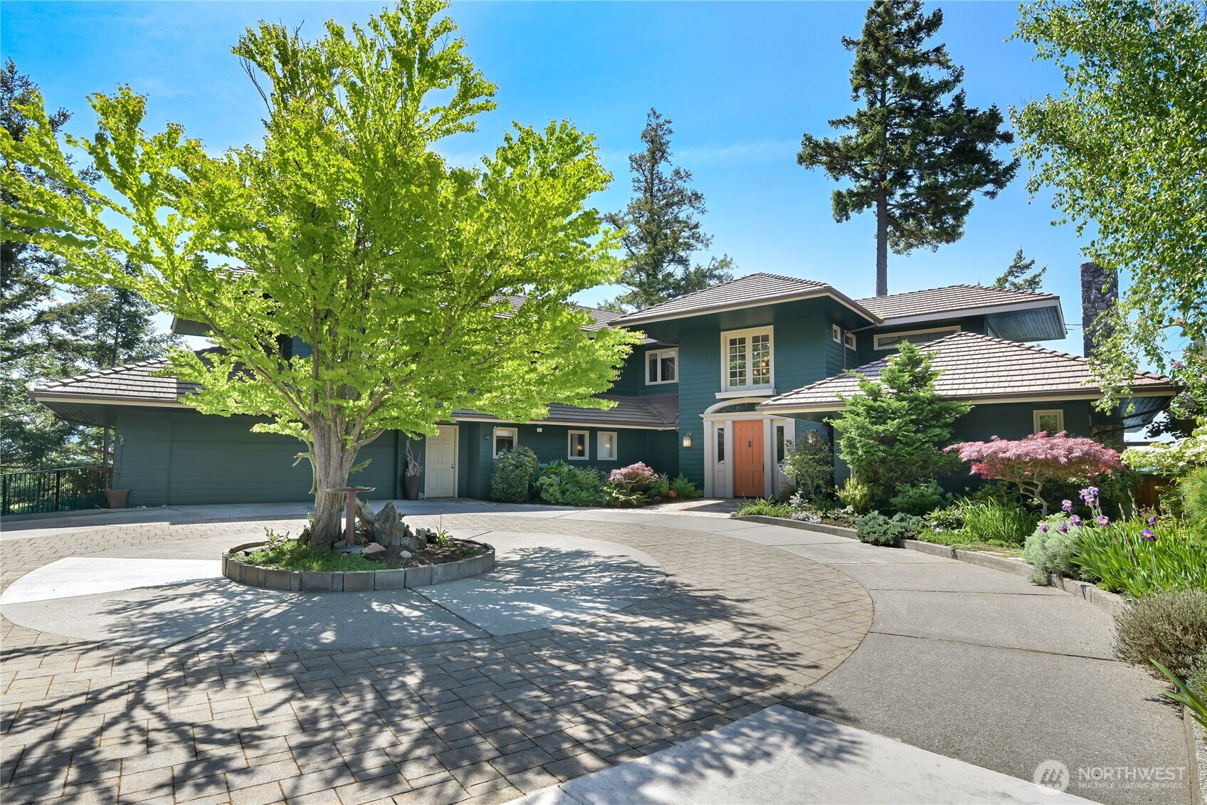 420 S Clarkwood Drive