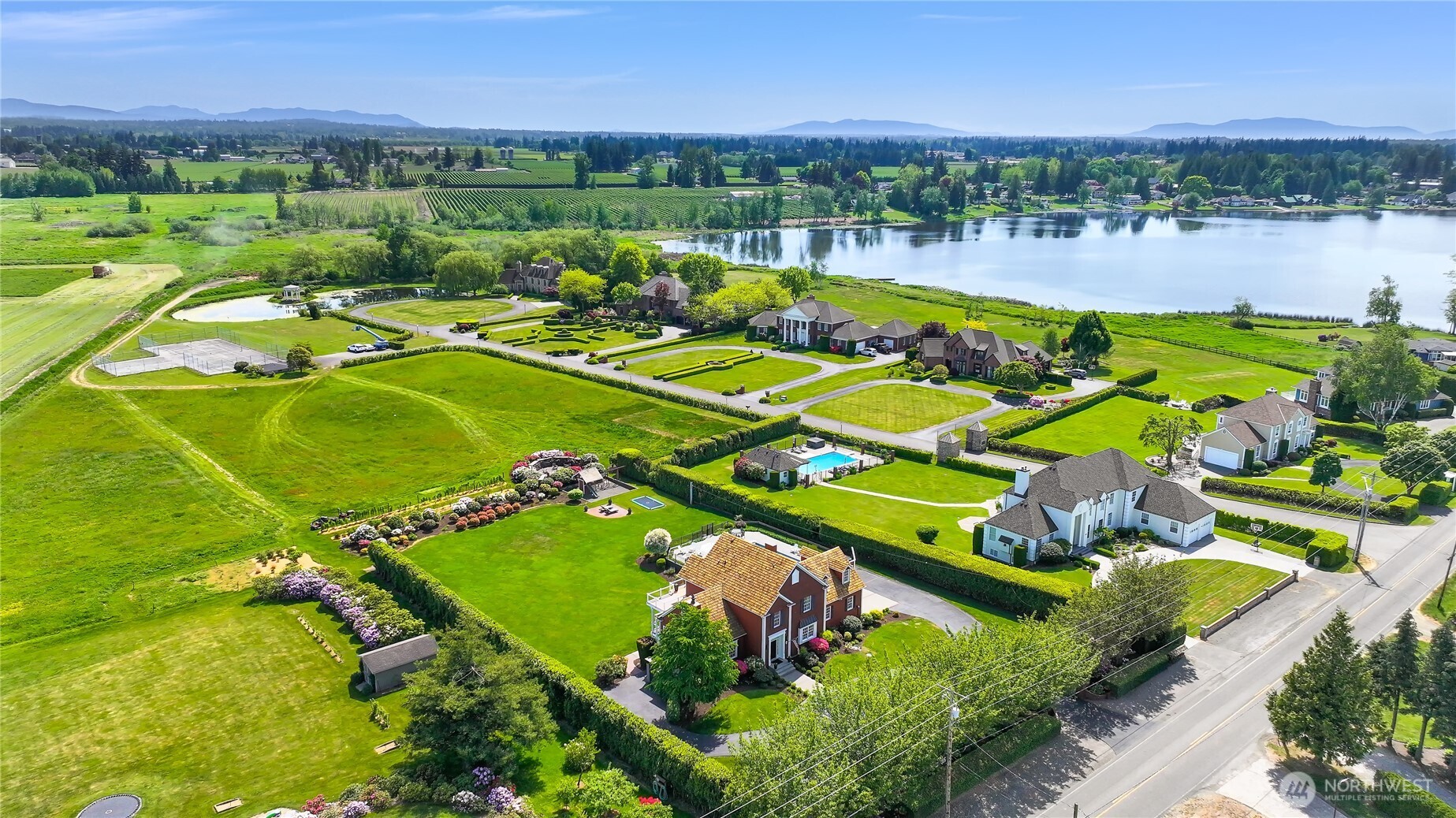 359 E Wiser Lake Road