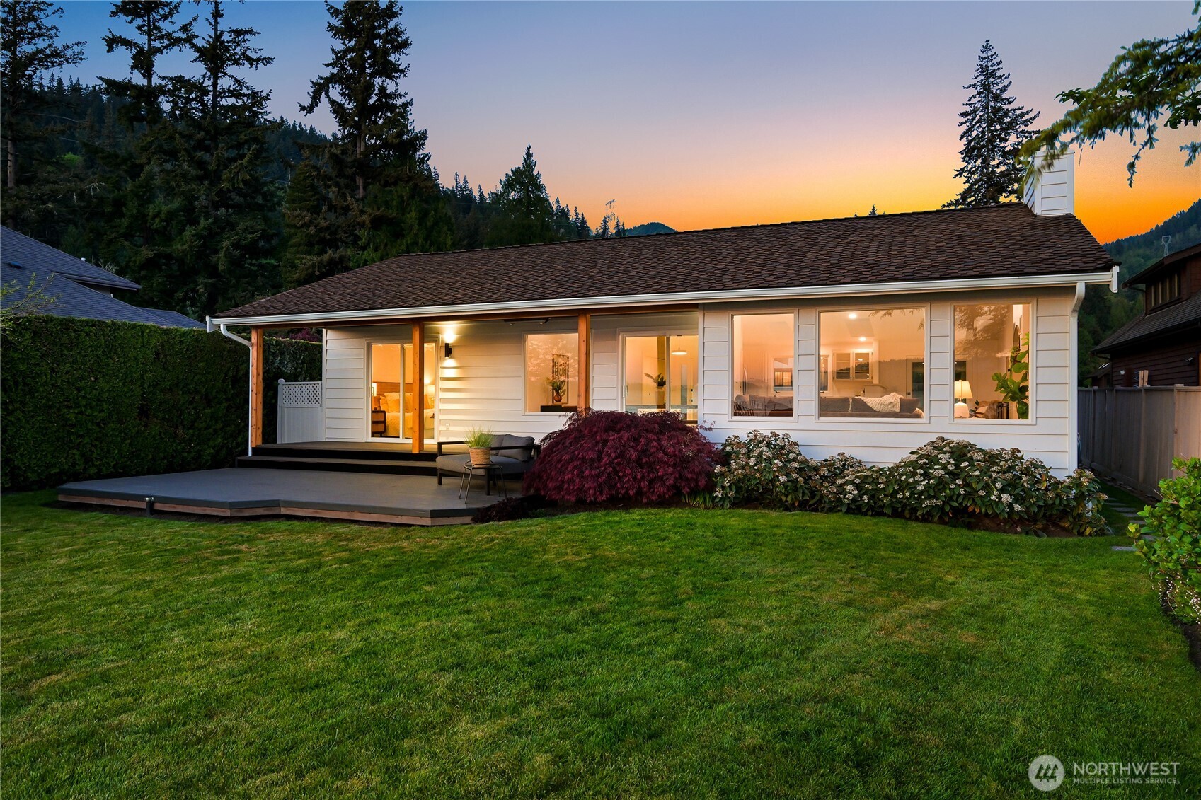 3187 Northshore Road