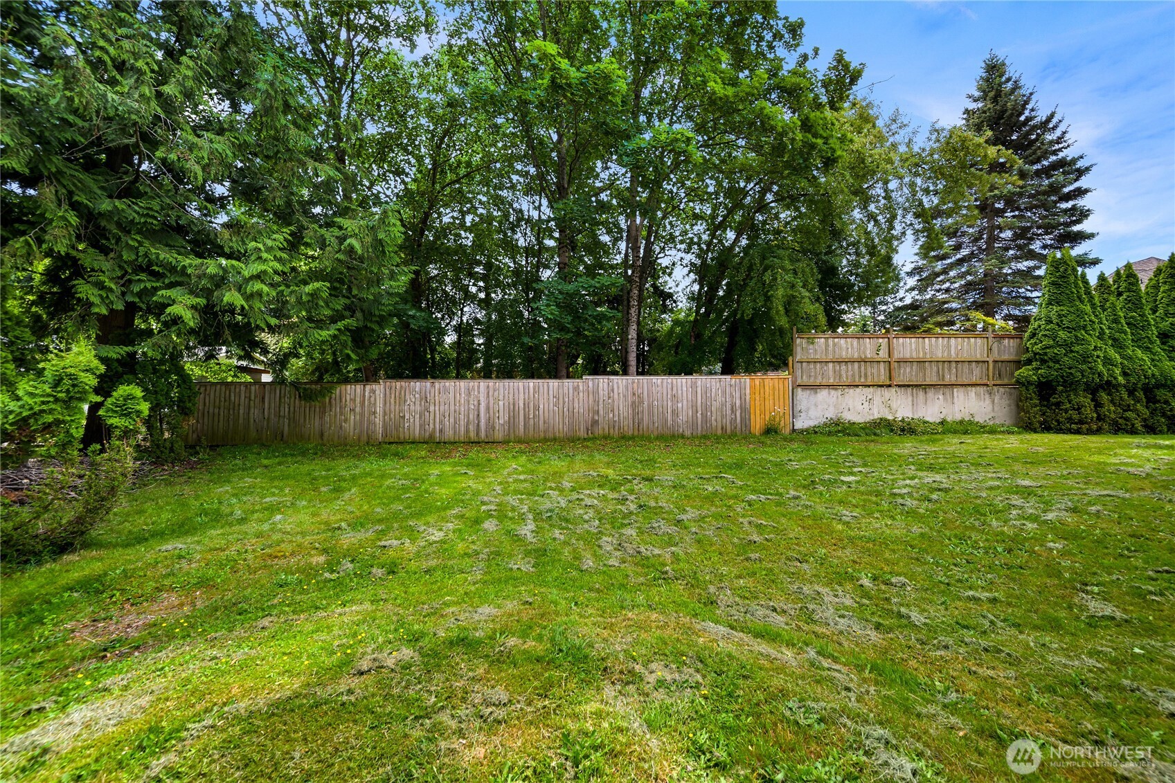 208 Hawthorn Road