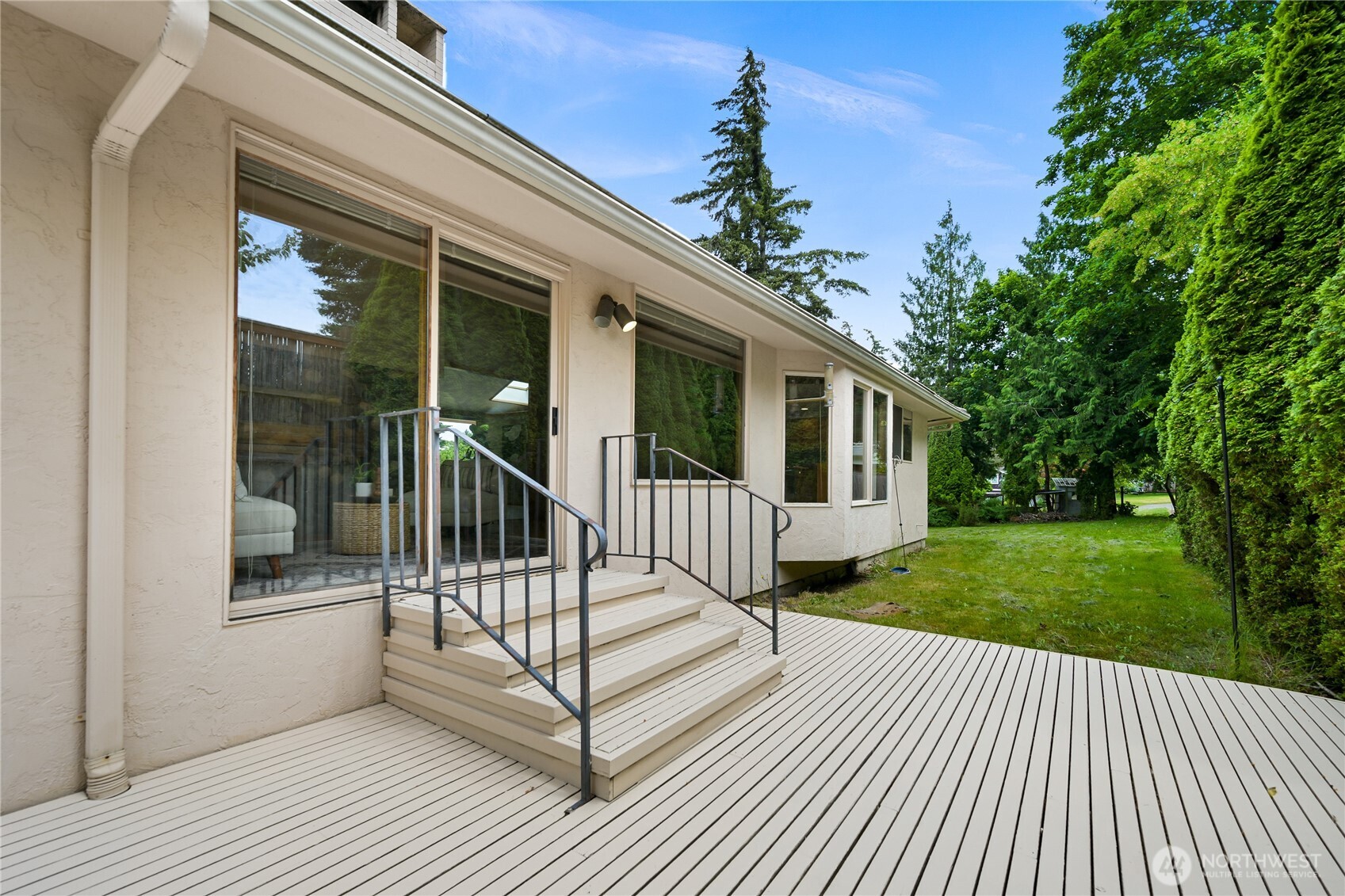 208 Hawthorn Road