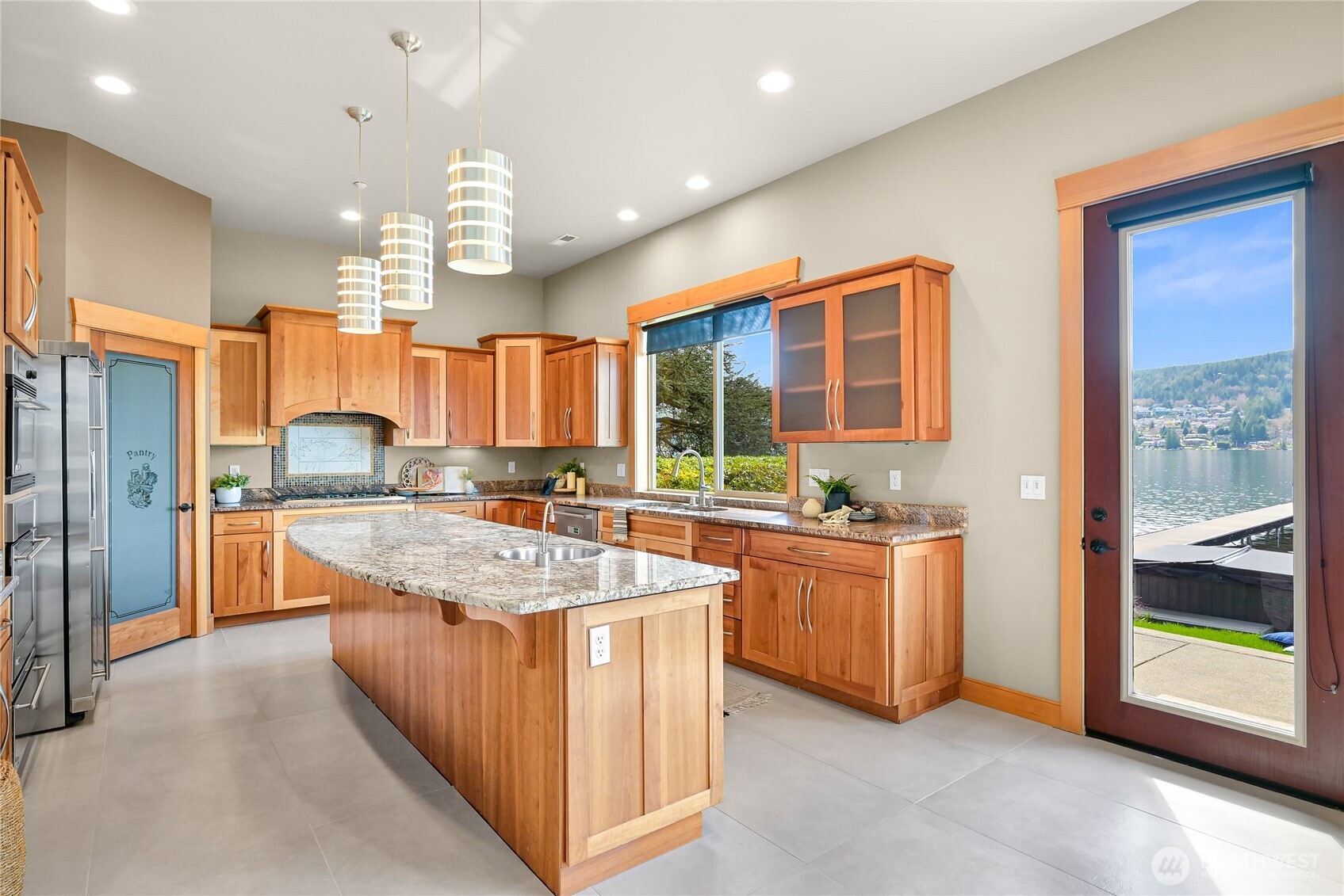 2076 Dellesta Drive