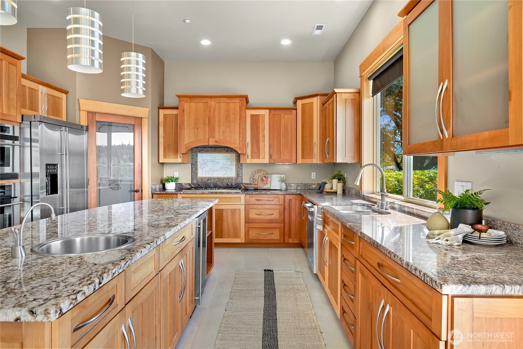 2076 Dellesta Drive