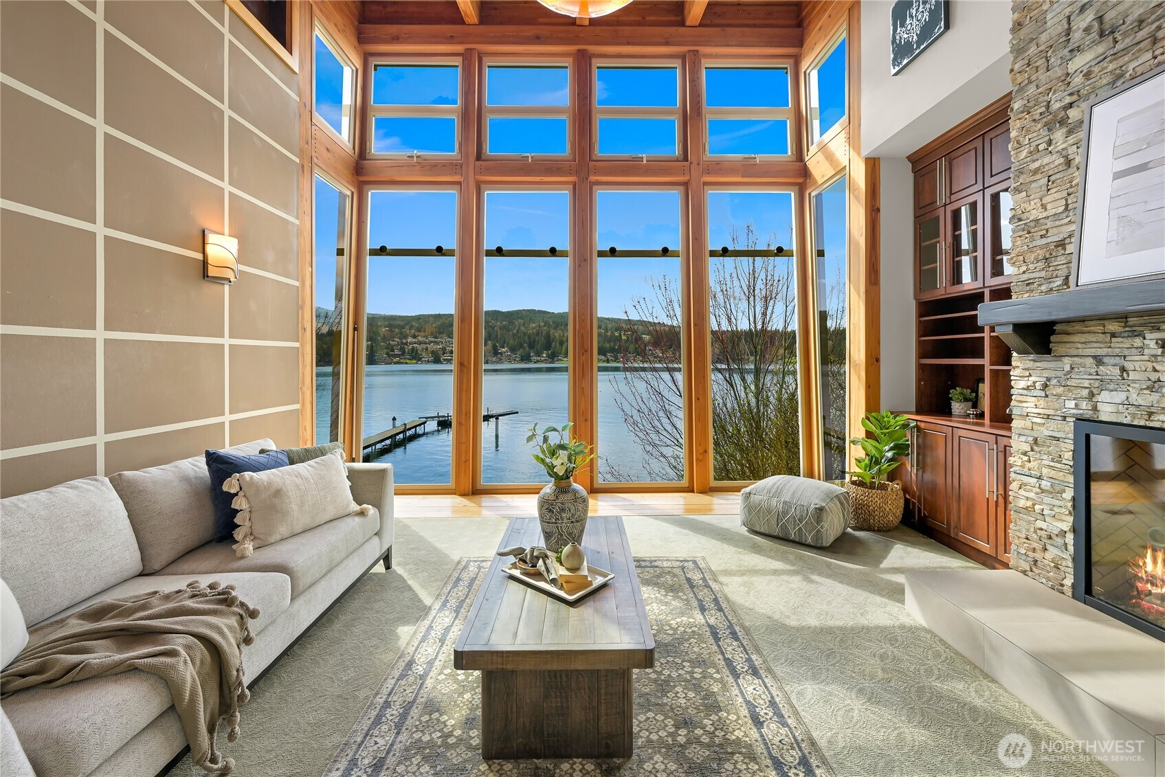 2076 Dellesta Drive